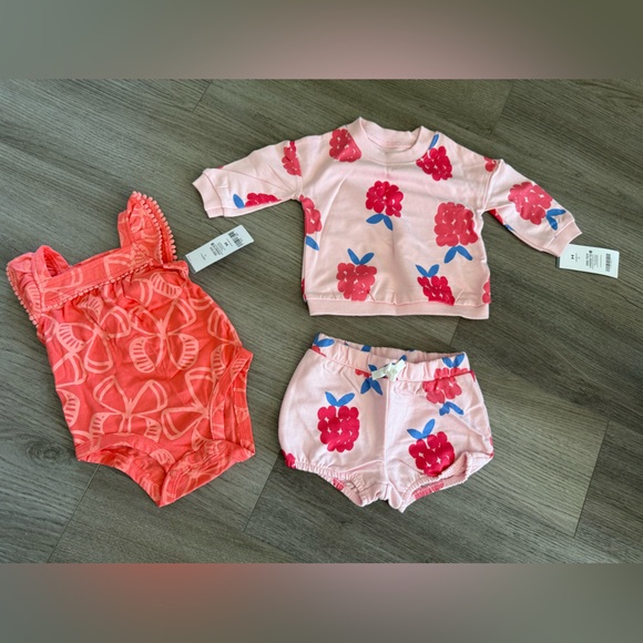 Carters sets - Picture 1 of 4